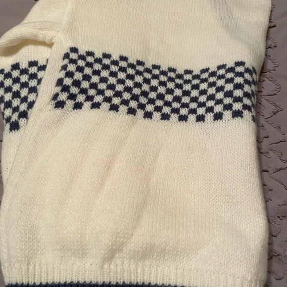 Oddi Women's White and Blue Striped Sweater Lg NWT - Picture 8 of 15